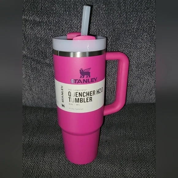 ๐๐๐FUCSHIA 30OZ STANLEY QUENCHER ๐๐๐ GENUINE STANLEY - Picture 1 of 4